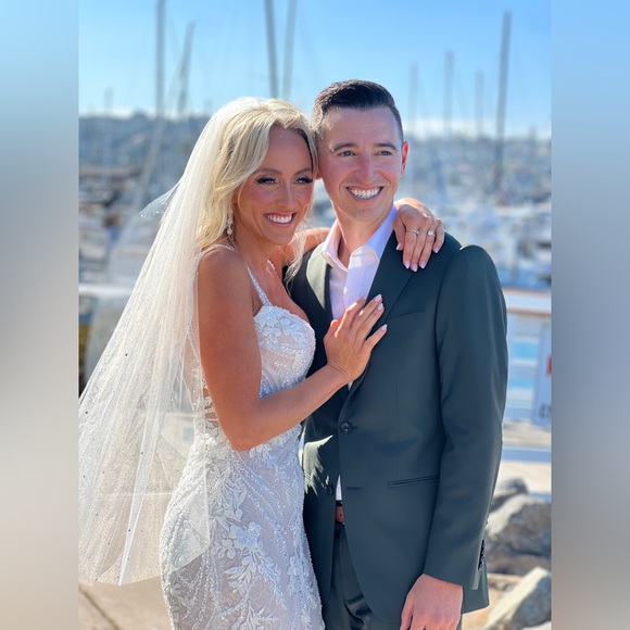 Meet your Posher, Devin - Picture 1 of 1